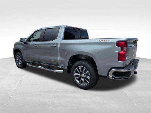 Sterling Gray Metallic 2026 Chevrolet Silverado 1500 LT