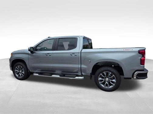 Sterling Gray Metallic 2026 Chevrolet Silverado 1500 LT