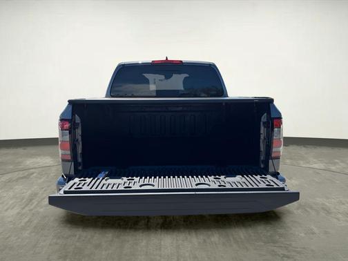 2024 Nissan Frontier PRO-X