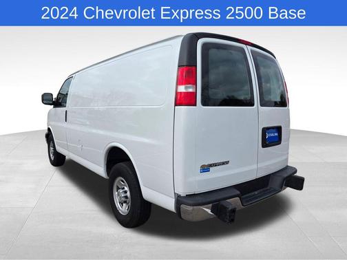 2024 Chevrolet Express 2500 RWD 2500 Regular Wheelbase WT
