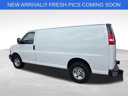 2024 Chevrolet Express 2500 RWD 2500 Regular Wheelbase WT