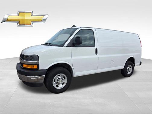 2024 Chevrolet Express 2500 RWD 2500 Regular Wheelbase WT
