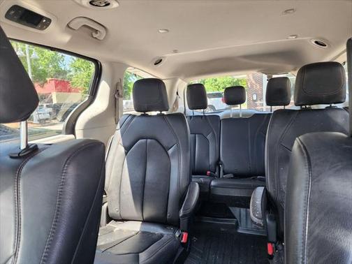 2018 Chrysler Pacifica Touring-L Plus