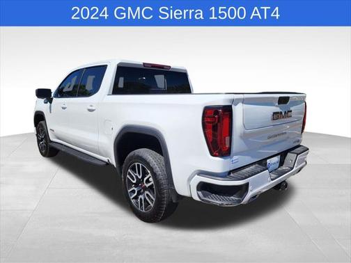 2024 GMC Sierra 1500 AT4
