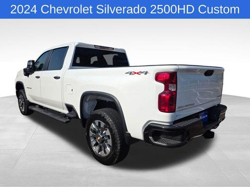 2024 Chevrolet Silverado 2500 Custom