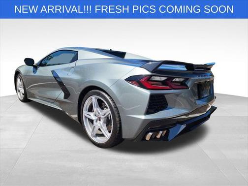 2022 Chevrolet Corvette Stingray w/2LT