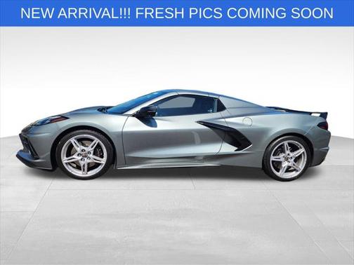 2022 Chevrolet Corvette Stingray w/2LT