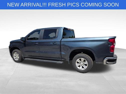 Shadow Gray Metallic 2021 Chevrolet Silverado 1500 LT