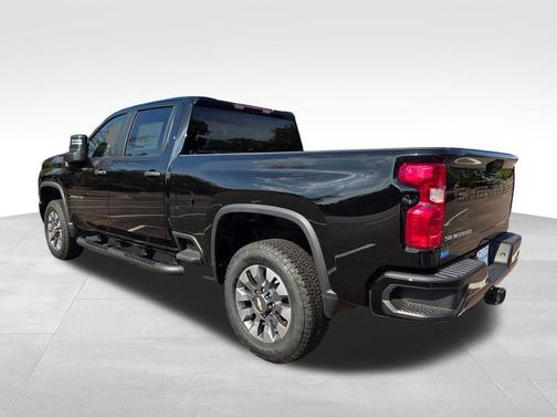 2025 Chevrolet Silverado 2500 Custom
