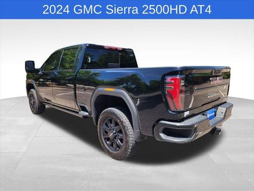 2024 GMC Sierra 2500 AT4
