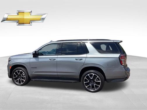 2022 Chevrolet Tahoe 4WD RST