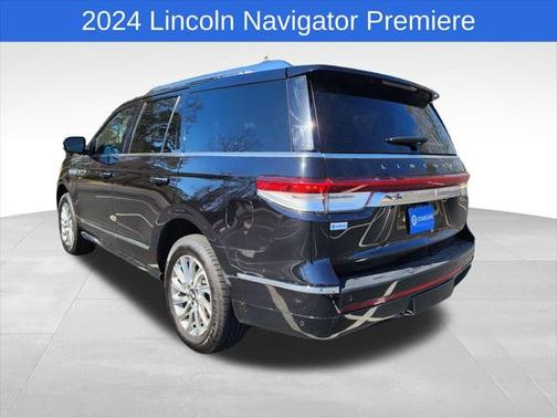 2024 Lincoln Navigator Premiere