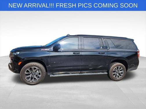 2022 Chevrolet Suburban 4WD Z71