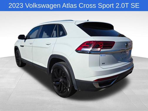 2023 Volkswagen Atlas Cross Sport 2.0T SE w/Technology 4MOTION