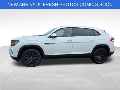 2023 Volkswagen Atlas Cross Sport 2.0T SE w/Technology 4MOTION
