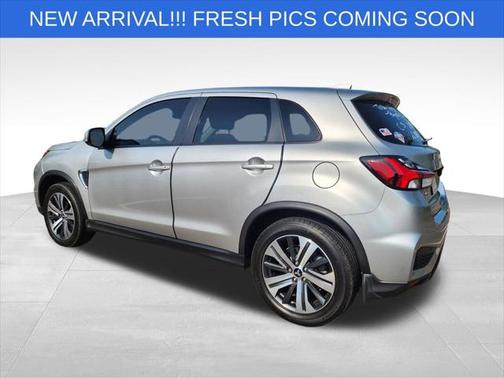 2022 Mitsubishi Outlander Sport SE