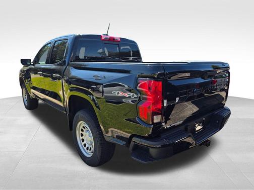 2025 Chevrolet Colorado WT