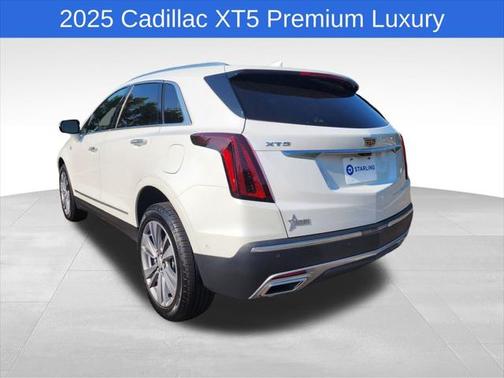 2025 Cadillac XT5 Premium Luxury