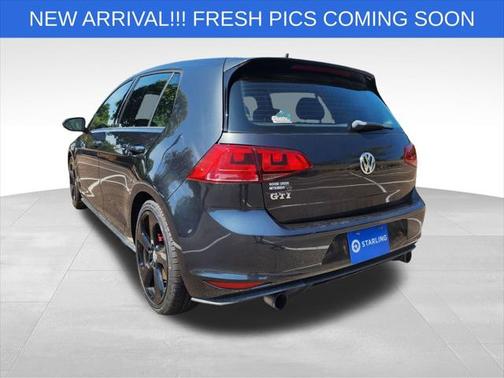 2017 Volkswagen Golf GTI 2.0T S 4-Door