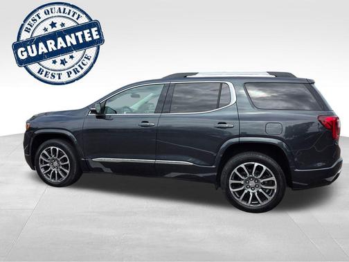 2022 GMC Acadia Denali