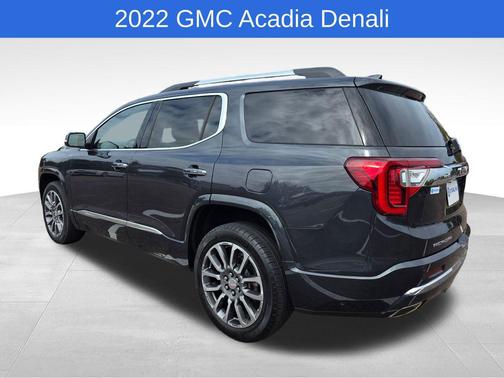2022 GMC Acadia Denali