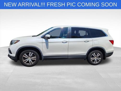2017 Honda Pilot EX
