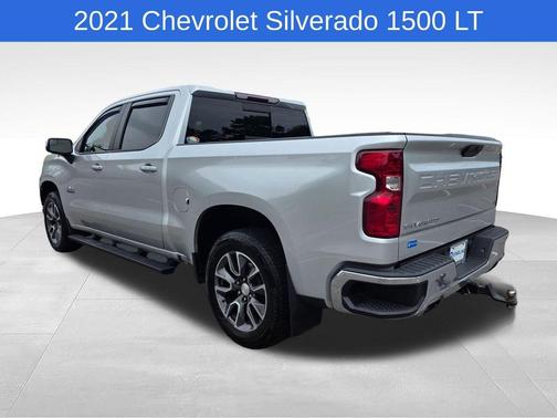 Silver Ice Metallic 2021 Chevrolet Silverado 1500 LT