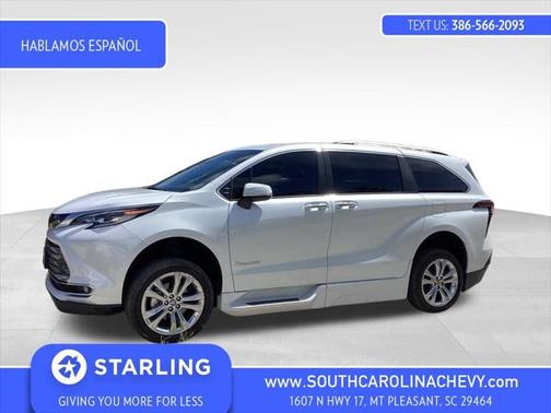 2023 Toyota Sienna Platinum 7 Passenger