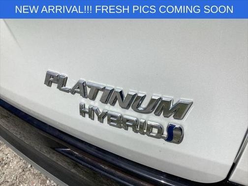 2023 Toyota Sienna Platinum 7 Passenger
