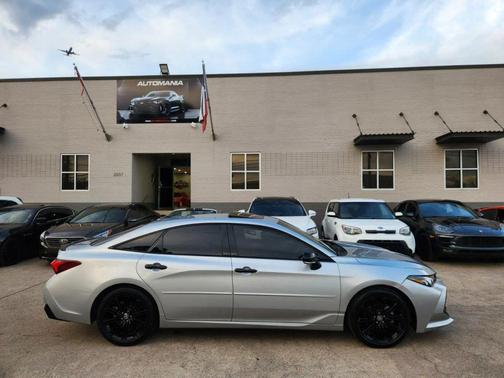 2021 Toyota Avalon XSE