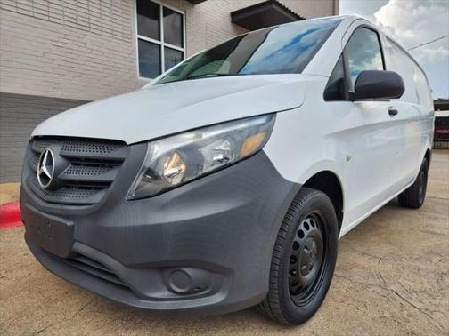 2017 Mercedes-Benz Metris Base