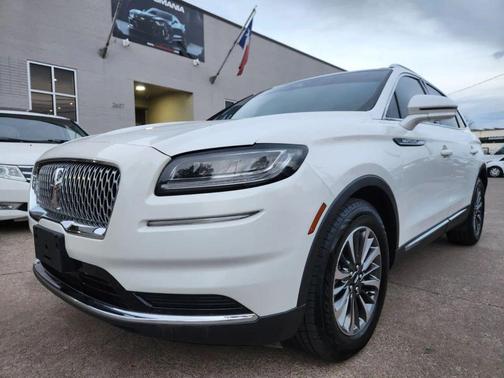 2021 Lincoln Nautilus Reserve