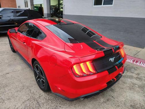 2020 Ford Mustang EcoBoost Premium