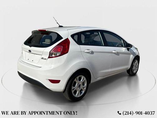 White 2016 Ford Fiesta SE