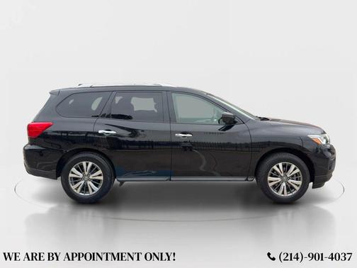 2019 Nissan Pathfinder SL