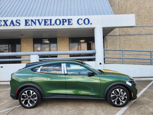 2025 Ford Mustang Mach-E Select