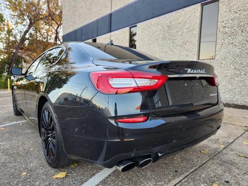 2016 Maserati Quattroporte S