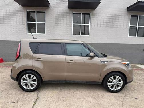 2014 Kia Soul +