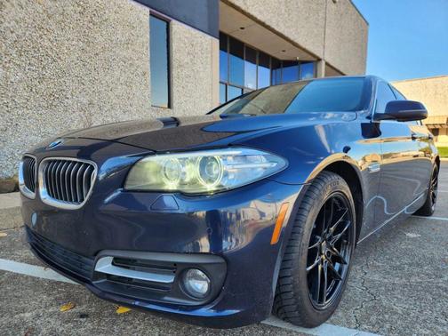 2015 BMW 528 528i Sedan 4D