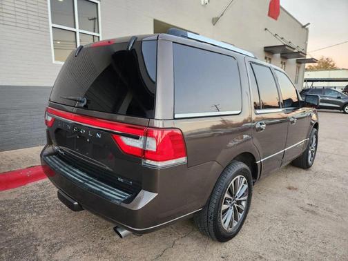 2016 Lincoln Navigator Select