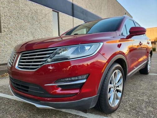 2017 Lincoln MKC Select