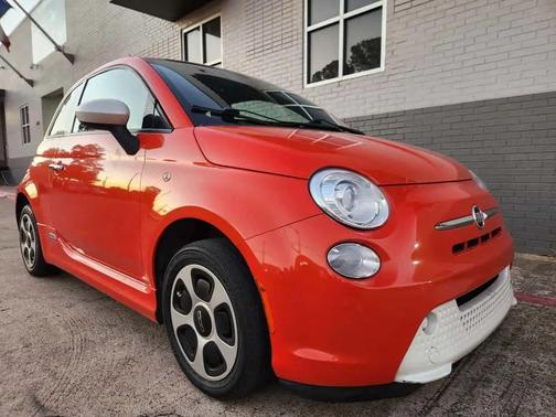 2017 FIAT 500e Battery Electric