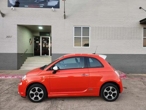2017 FIAT 500e Battery Electric