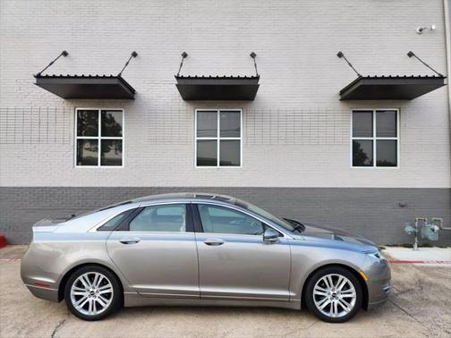 2016 Lincoln MKZ Base