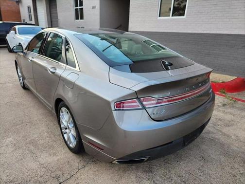 2016 Lincoln MKZ Base