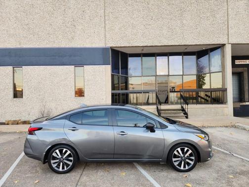 2020 Nissan Versa 1.6 S