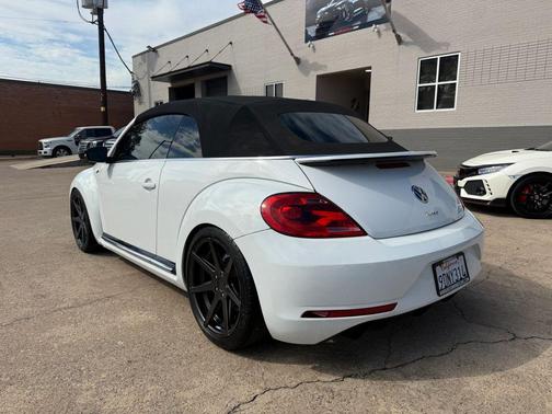 2015 Volkswagen Beetle DSG 2.0T R-Line