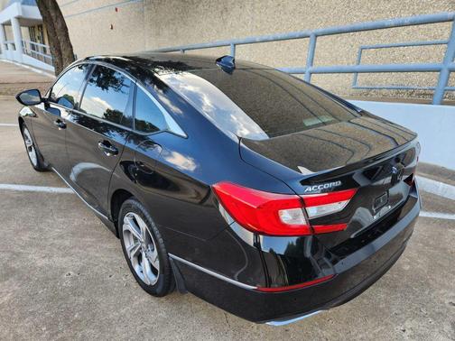 2018 Honda Accord EX