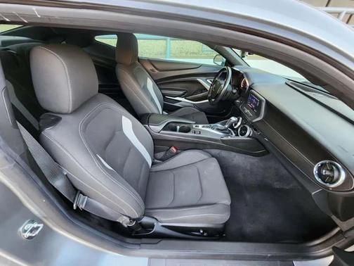 2023 Chevrolet Camaro 1LS