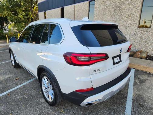 2022 BMW X5 sDrive40i